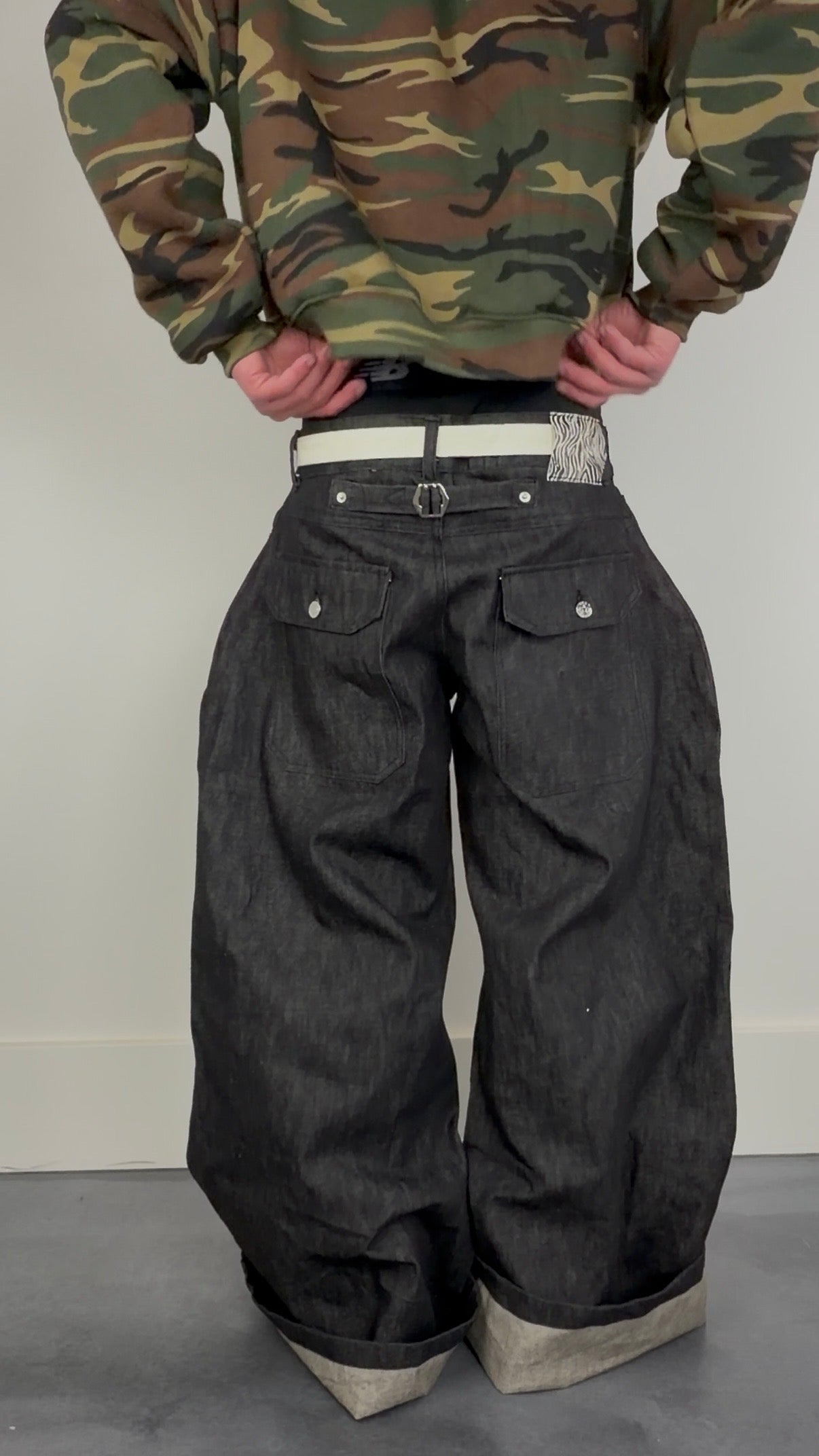 13 oz Black Whisker Selvedge